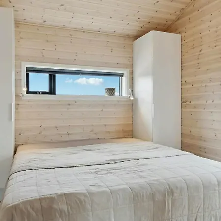 With Hot Tub Near Albaek And Skagen Feriehus *